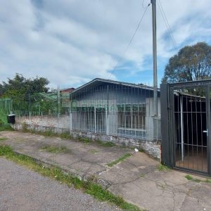 Casa com 120m², 3 dormitórios, 3 vagas, no bairro Esplanada em Caxias do Sul para Comprar