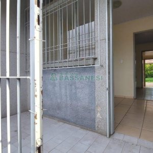 Casa com 120m², 3 dormitórios, 3 vagas, no bairro Esplanada em Caxias do Sul para Comprar