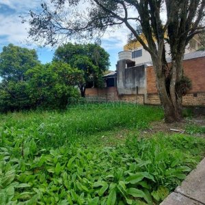Casa com 120m², 3 dormitórios, 3 vagas, no bairro Esplanada em Caxias do Sul para Comprar
