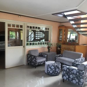 Casa com 315m², 3 dormitórios, 1 vaga, no bairro Centro em São Marcos para Comprar