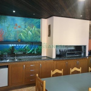 Casa com 315m², 3 dormitórios, 1 vaga, no bairro Centro em São Marcos para Comprar