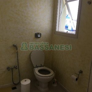 Casa com 315m², 3 dormitórios, 1 vaga, no bairro Centro em São Marcos para Comprar