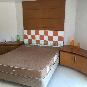 Casa com 315m², 3 dormitórios, 1 vaga, no bairro Centro em São Marcos para Comprar