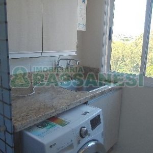 Apto Mobiliado com 55m², 2 dormitórios, 1 vaga, no bairro Sanvitto em Caxias do Sul para Alugar
