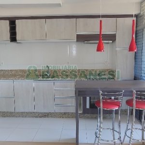 Apto Mobiliado com 55m², 2 dormitórios, 1 vaga, no bairro Sanvitto em Caxias do Sul para Alugar