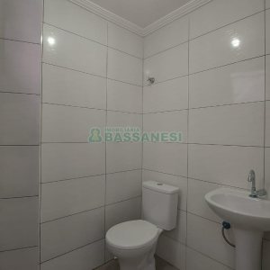 Sala com 500m², 2 vagas, no bairro São Caetano em Caxias do Sul para Alugar