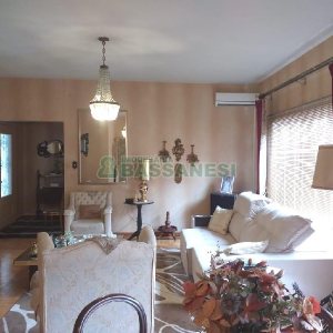 Casa Comercial com 400m², 3 dormitórios, 3 vagas, no bairro Centro em Caxias do Sul para Alugar