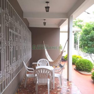 Casa Comercial com 400m², 3 dormitórios, 3 vagas, no bairro Centro em Caxias do Sul para Alugar