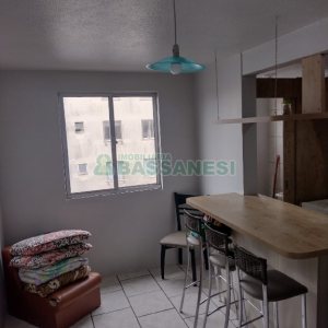 Apto Mobiliado com 42m², 2 dormitórios, 1 vaga, no bairro Desvio Rizzo em Caxias do Sul para Alugar