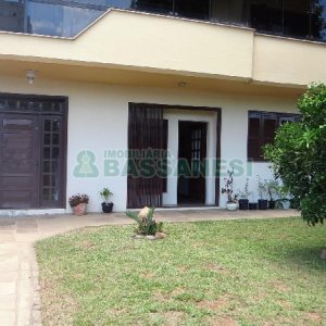 Apto Mobiliado com 109m², 3 dormitórios, 1 vaga, no bairro Lourdes em Caxias do Sul para Comprar