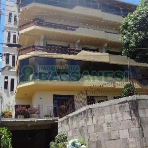 Apto Mobiliado com 109m², 3 dormitórios, 1 vaga, no bairro Lourdes em Caxias do Sul para Comprar