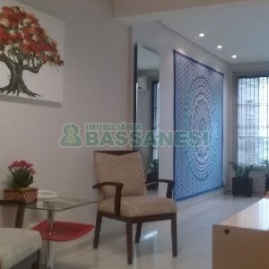 Sala com 55m², no bairro Centro em Caxias do Sul para Comprar