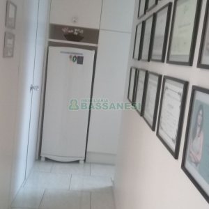 Sala com 55m², no bairro Centro em Caxias do Sul para Comprar