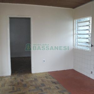 Casa com 60m², 3 dormitórios, no bairro Panazzolo em Caxias do Sul para Comprar