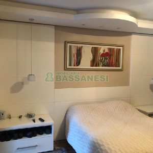 Apto/Cobertura com 189m², 3 dormitórios, 2 vagas, no bairro Centro em Caxias do Sul para Comprar