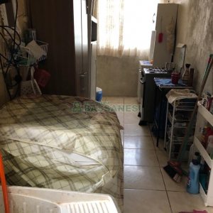 Casa com 71m², 3 dormitórios, no bairro Rio Branco em Caxias do Sul para Comprar