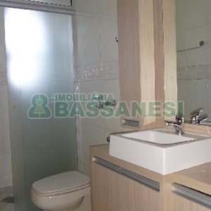 Apartamento com 138m², 2 dormitórios, 2 vagas, no bairro São Pelegrino em Caxias do Sul para Alugar ou Comprar