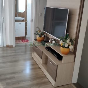 Sobrado com 100m², 2 dormitórios, 2 vagas, no bairro Bela Vista em Caxias do Sul para Comprar