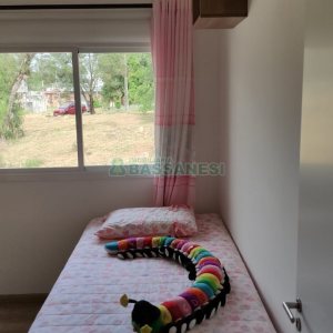 Sobrado com 100m², 2 dormitórios, 2 vagas, no bairro Bela Vista em Caxias do Sul para Comprar