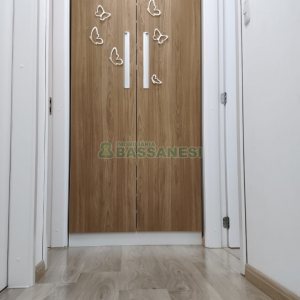 Sobrado com 100m², 2 dormitórios, 2 vagas, no bairro Bela Vista em Caxias do Sul para Comprar