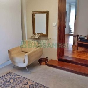 Casa Comercial com 190m², no bairro Centro em Caxias do Sul para Alugar