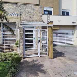 Apartamento com 72m², 2 dormitórios, 1 vaga, no bairro Sagrada Família em Caxias do Sul para Alugar