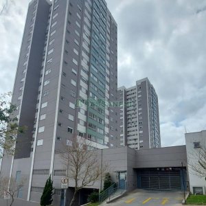 Apto Mobiliado com 101m², 3 dormitórios, 2 vagas, no bairro Universitário em Caxias do Sul para Alugar
