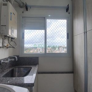 Apto Mobiliado com 101m², 3 dormitórios, 2 vagas, no bairro Universitário em Caxias do Sul para Alugar