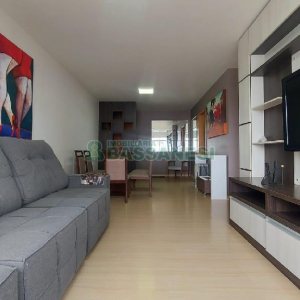 Apto Mobiliado com 101m², 3 dormitórios, 2 vagas, no bairro Universitário em Caxias do Sul para Alugar