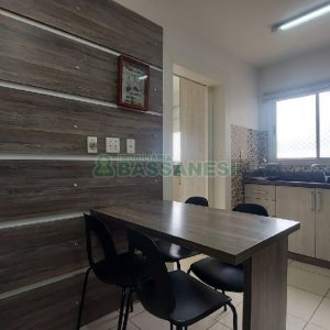 Apto Mobiliado com 101m², 3 dormitórios, 2 vagas, no bairro Universitário em Caxias do Sul para Alugar
