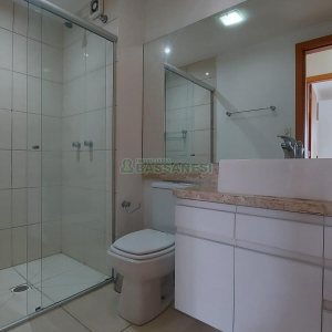 Apto Mobiliado com 101m², 3 dormitórios, 2 vagas, no bairro Universitário em Caxias do Sul para Alugar