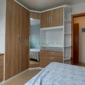 Apto Mobiliado com 101m², 3 dormitórios, 2 vagas, no bairro Universitário em Caxias do Sul para Alugar