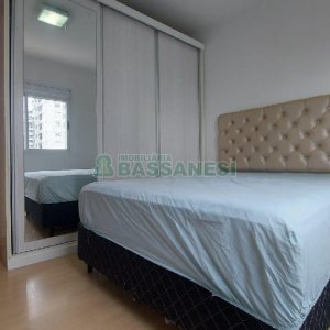 Apto Mobiliado com 101m², 3 dormitórios, 2 vagas, no bairro Universitário em Caxias do Sul para Alugar