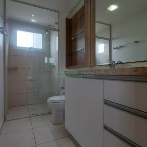 Apto Mobiliado com 101m², 3 dormitórios, 2 vagas, no bairro Universitário em Caxias do Sul para Alugar
