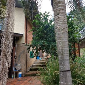 Casa com 300m², 6 dormitórios, 2 vagas, no bairro Rio Branco em Caxias do Sul para Comprar