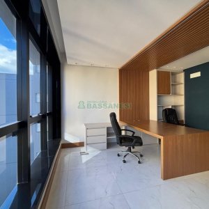 Sala Mobiliada com 53m², 1 vaga, no bairro Centro em Caxias do Sul para Alugar