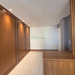 Sala Mobiliada com 53m², 1 vaga, no bairro Centro em Caxias do Sul para Alugar
