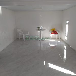 Casa com 45m², 1 dormitório, no bairro Universitário em Caxias do Sul para Alugar