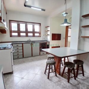 Apartamento com 210m², 3 dormitórios, 2 vagas, no bairro Saint Etienne em Caxias do Sul para Alugar ou Comprar