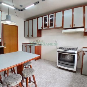 Apartamento com 210m², 3 dormitórios, 2 vagas, no bairro Saint Etienne em Caxias do Sul para Alugar ou Comprar