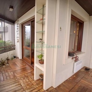 Apartamento com 210m², 3 dormitórios, 2 vagas, no bairro Saint Etienne em Caxias do Sul para Alugar ou Comprar