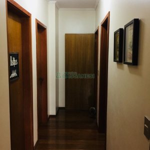 Apartamento com 210m², 3 dormitórios, 2 vagas, no bairro Saint Etienne em Caxias do Sul para Comprar