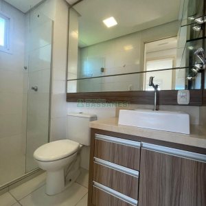 Apartamento com 47m², 2 dormitórios, 1 vaga, no bairro Marechal Floriano em Caxias do Sul para Comprar