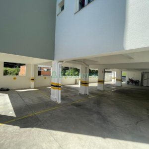 Apartamento com 47m², 2 dormitórios, 1 vaga, no bairro Marechal Floriano em Caxias do Sul para Comprar