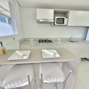 Apto Mobiliado com 38m², 1 dormitório, 1 vaga, no bairro Villagio Iguatemi em Caxias do Sul para Alugar