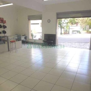 Loja com 100m², no bairro São Pelegrino em Caxias do Sul para Alugar