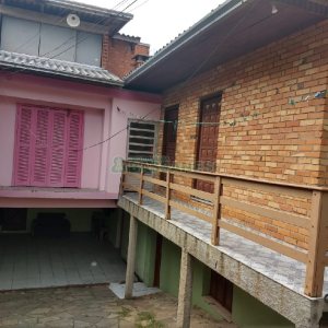 Casa com 200m², 3 dormitórios, 1 vaga, no bairro Jardim América em Caxias do Sul para Comprar