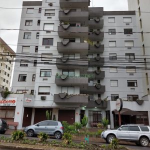 Apartamento com 129m², 3 dormitórios, 1 vaga, no bairro Lourdes em Caxias do Sul para Comprar