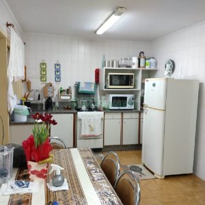 Apartamento com 129m², 3 dormitórios, 1 vaga, no bairro Lourdes em Caxias do Sul para Comprar