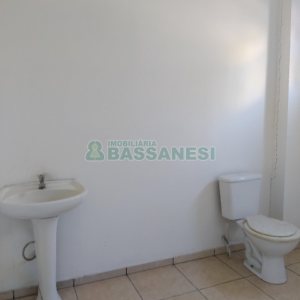 Pavilhão com 350m², no bairro Sanvitto em Caxias do Sul para Alugar